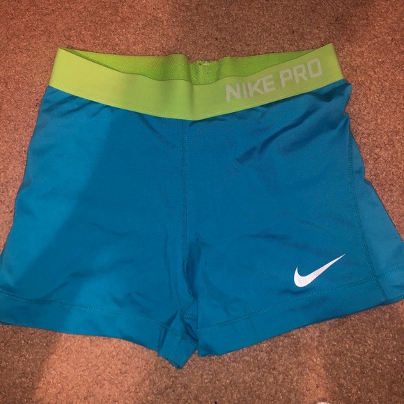 Nike Pants - Woman’s Nike Pro Spandex (M)